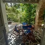 Kelly's