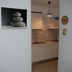 Kelly's Lägenhet *