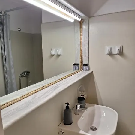 Kelly's Apartment Chrisi Akti (Paros)