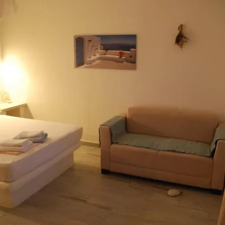 Kelly's * Chrisi Akti (Paros)